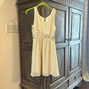 White with gray polkadots